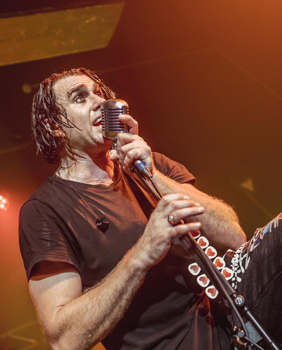 Three Days Grace tweet media