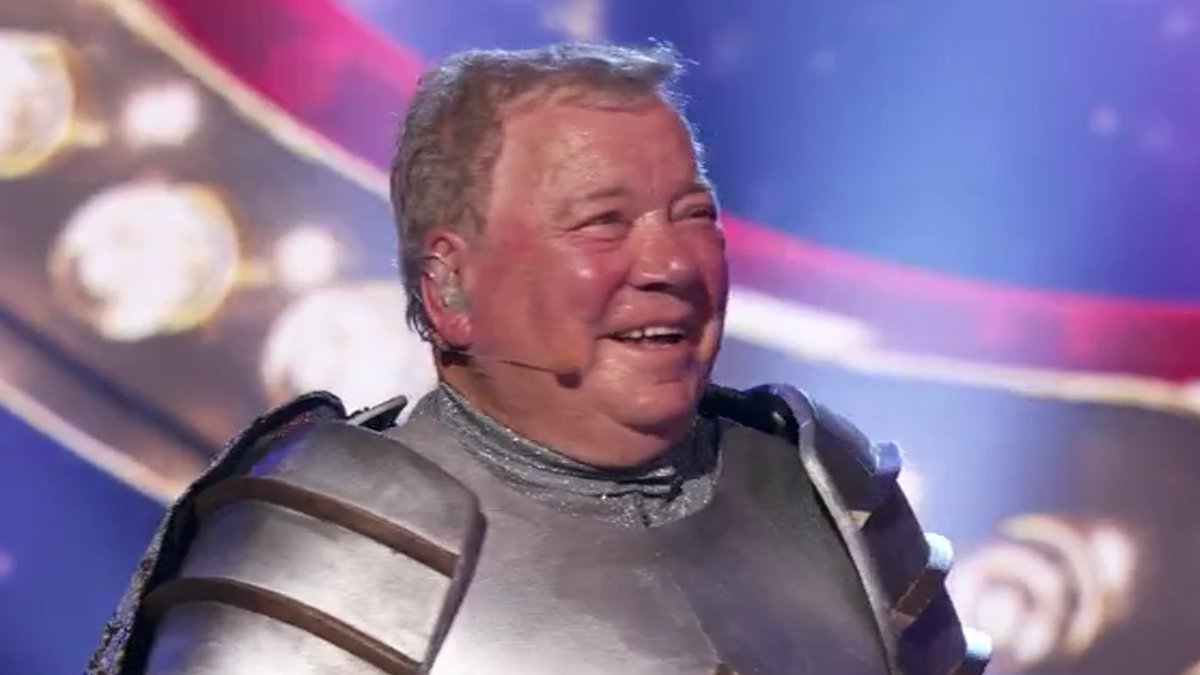 SUSIE1932's tweet photo. @WilliamShatner We demand a recount!๐งฎ
At least you didn't have to drag a harp behind you! #maskedsinger #MaskedSingerUS https://t.co/W06Fn3bmod