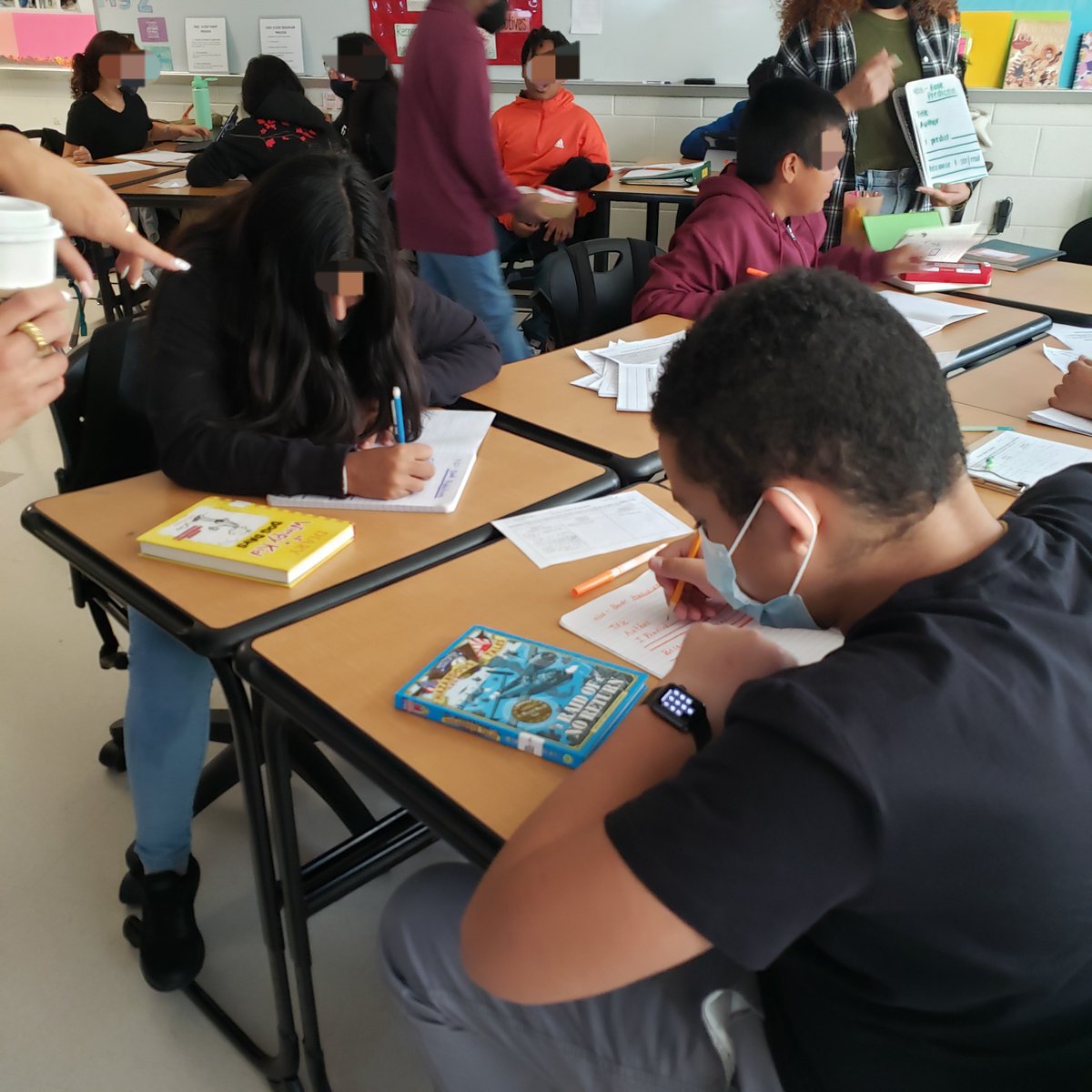 angfalkenberg's tweet photo. The @CHECDC Lincoln Library is mobile! Today 6th graders learned about ES vs MS libraries and checked out books for our first class station visit of the year. Lots of questions about which @DcpsLibrary ES librarians I know. 😂 #DCPSHasLibrarians #CHECReads #DCPSReads https://t.co/62eFgKAWxH