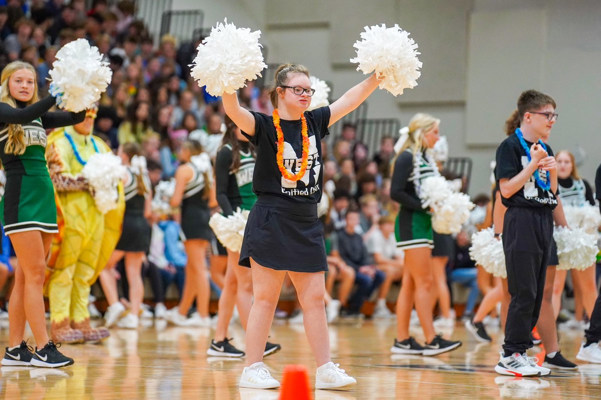 MWHSactivities's tweet photo. Today we cheered along with the debut of the Millard West Unified Cheer Team! They have great school spirit and put on an awesome performance. #wildcatpower https://t.co/eFeTTHf1gV