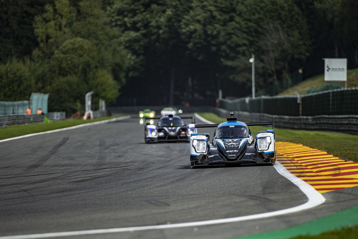 CLXMotorsport's tweet photo. About today ⚫️🔵⚪️ Lot of work all the day long with practice sessions &amp; bronze tests in @EuropeanLMS &amp; @LeMansCup. Debriefings underway to prepare the next steps and be stronger tomorrow. https://t.co/p4THc3sDG9