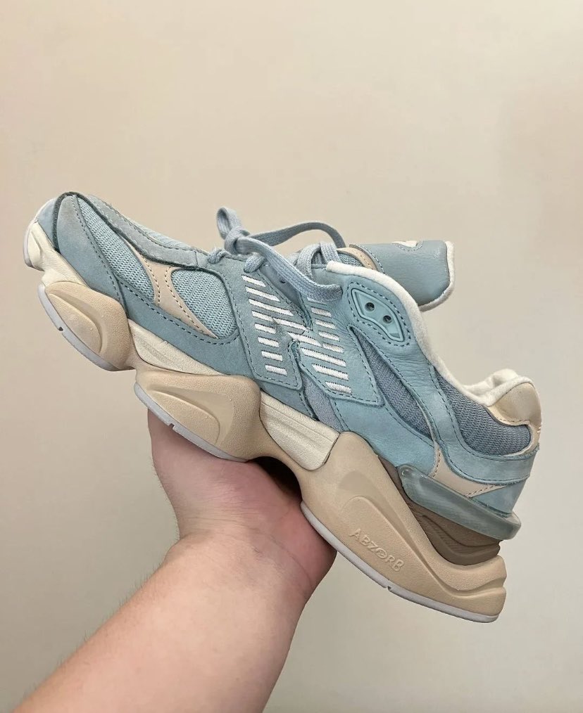 Delulukickz's tweet photo. New Balance 9060 “Light Blue” https://t.co/Yg2gjYJzo2