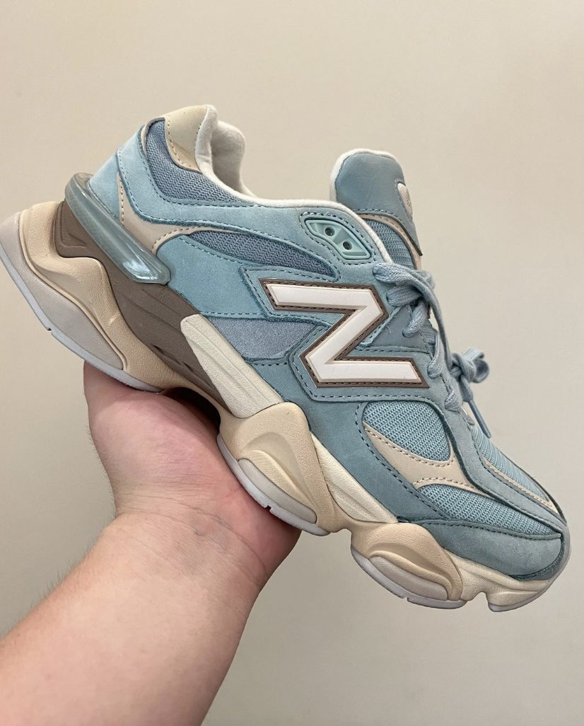 Delulukickz's tweet photo. New Balance 9060 “Light Blue” https://t.co/Yg2gjYJzo2