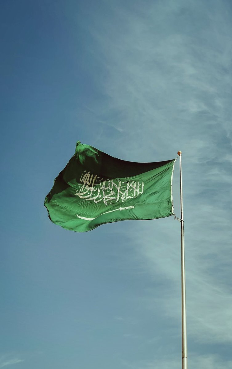 Ssaadallah1's tweet photo. ٩٢ عاماً
من الأمان والرفعة والنماء . 🇸🇦 https://t.co/Ojz55rHBjH