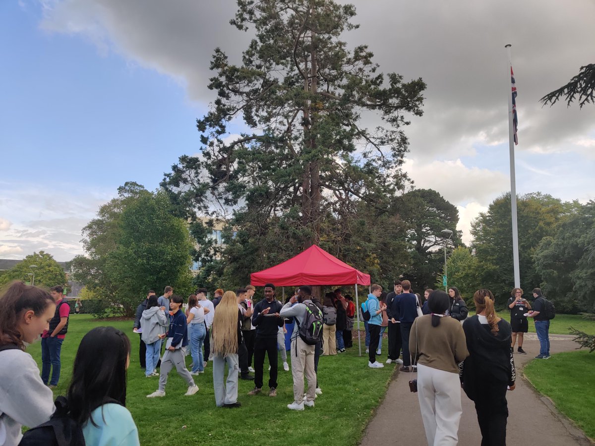 Delighted to welcome over 250 new undergraduate Economists to <a href="/UniofReading/">Uni of Reading</a> this week, ending with an outdoor get together on our beautiful campus.