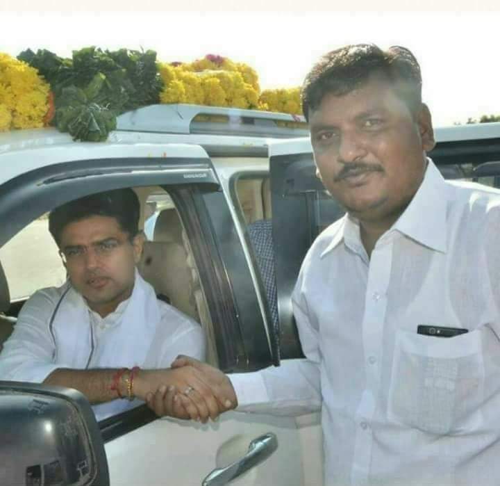 RamSirsiya's tweet photo. राजस्थान में दलितों पर बढ़ते अत्याचार को रोकने के लिए श्री @VikramValmiki15 जी को एससी आयोग (राज.) के अध्यक्ष बनाना चाहिए! #DalitLivesMatter
 @kcvenugopalmp @Pawankhera @ajaymaken @SupriyaShrinate @RahulGandhi @SachinPilot @INCRajasthan https://t.co/LeyL9cr8FP
