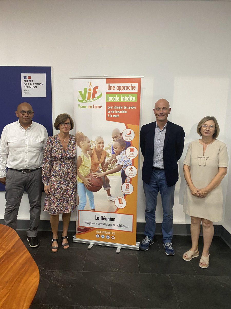 [🌈#Prévention avec #VIF🤩]
Ravi d’avoir pu échanger avec Mme <a href="/agnesfirmin/">Agnès Firmin Le Bodo</a> Ministre déléguée chargée de l’Organisation territoriale et des Professions de santé en Préfecture <a href="/Prefet974/">Préfet de La Réunion</a> Échanges 🔝 sur la mobilisation de tout l’écosystème et des innovations en prévention.🙌😊