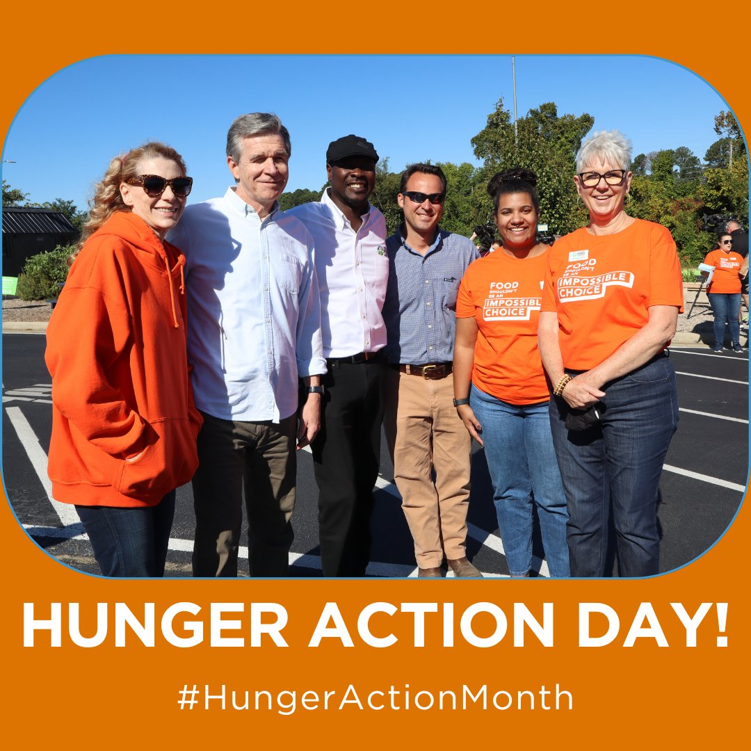 FoodShuttle's tweet photo. Thanks to @FoodBankCENC for hosting @NC_Governor and @FLONC to mark #HungerActionDay today! 

Join us in our mission to create a hunger free community 🧡Visit https://t.co/nSRdnkRzcF to learn more!

#HungerActionMonth #FoodShuttle #FoodBankCENC https://t.co/o7jj0Ysz92