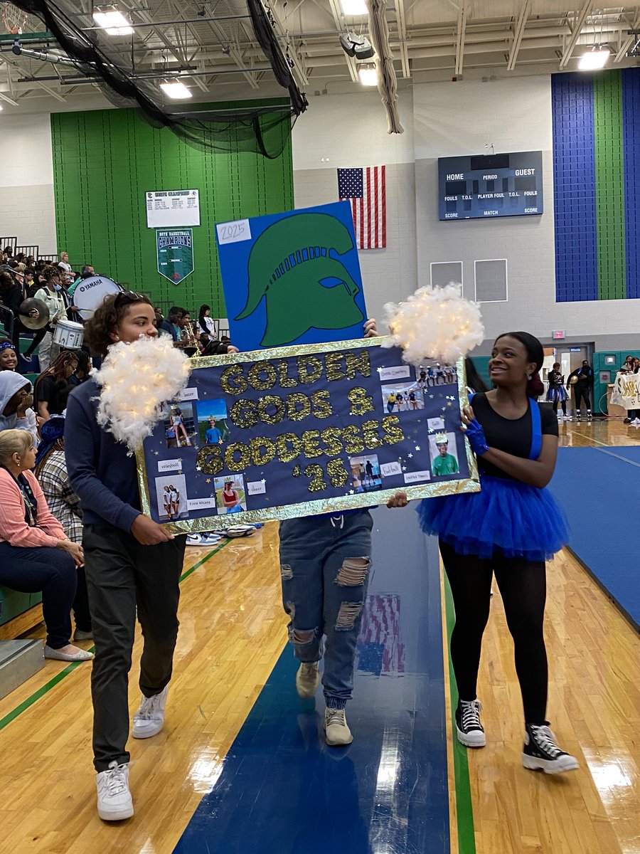 The 2022 Homecoming Banner Champs!