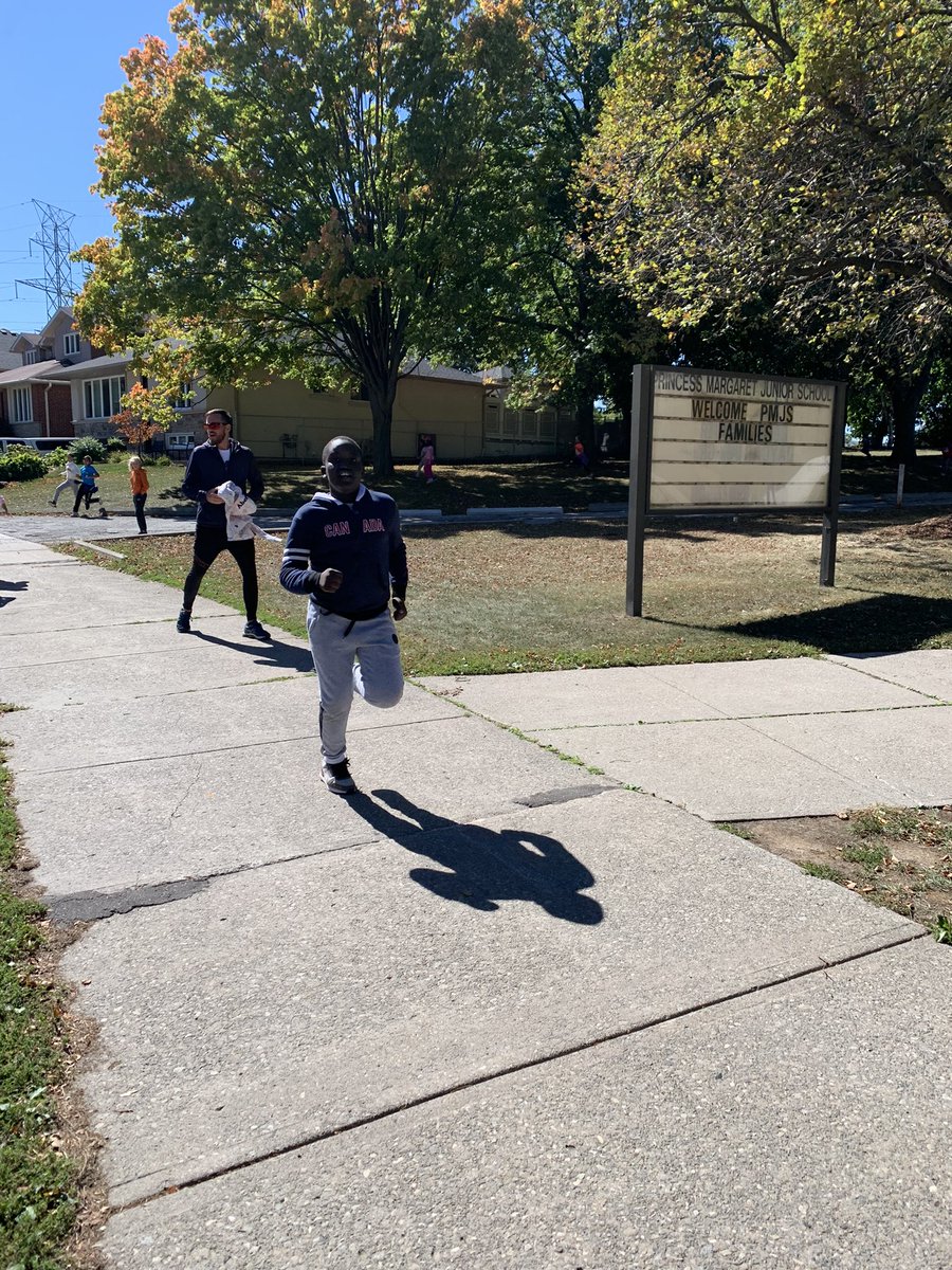 PMJS_TDSB's tweet photo. #tryforterry thank you PMJS for your generous donations! 👟💕 https://t.co/W7MzAFj2Fh