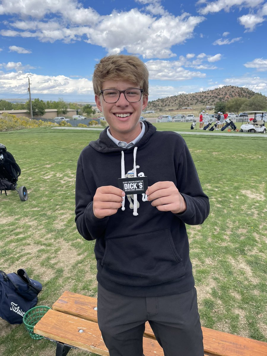 devdixon's tweet photo. Congrats to some of our past @Findlay_Subaru players of the week Brock Porter Desert Hills as well as Lincoln Markham of Crimson cliffs #RegXGolf @TheFanSN #Soutahpreps @DhillsAthletics @cchsmustangs https://t.co/Daa8vPh8zA