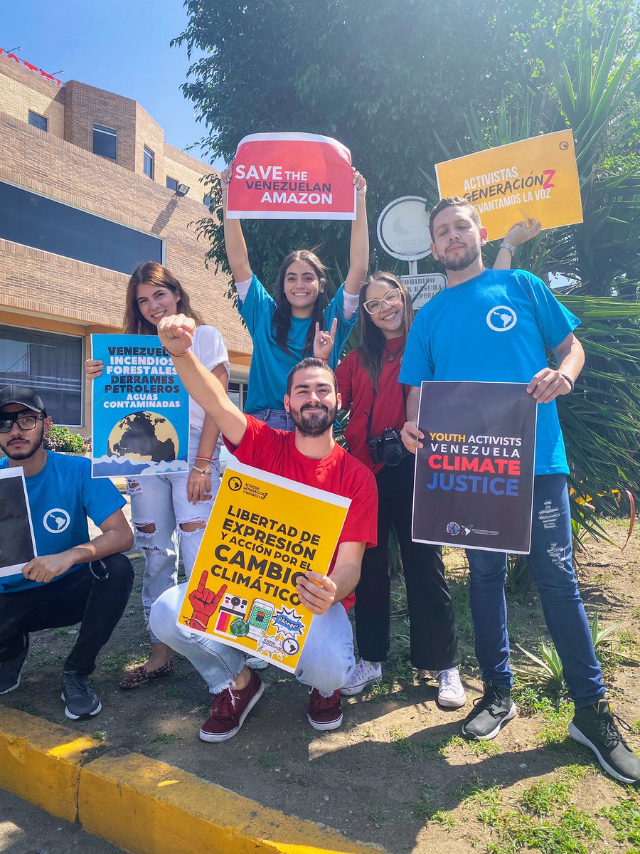 GaboCabreraVzla's tweet photo. #AHORA ¡Inició la huelga mundial por el cambio climático! 

En Carabobo activistas de Fridays for Future #Venezuela región central comienzan a concentrarse en las instituciones ambientales del Estado para demandar justicia climática.

¡Esta tarde nos vemos todos en Caracas! #UNGA https://t.co/OmUDdVLpUL