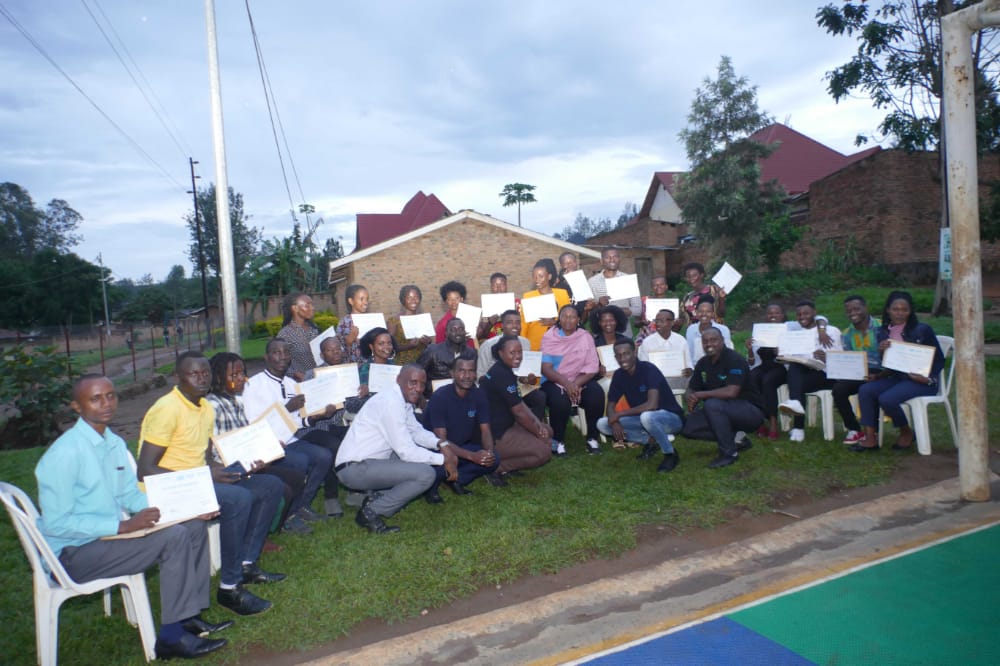 ababosco's tweet photo. Today @Yegonyagatare 294 participants were awarded their #CertificatesOfCompletion in the training offered by @DOTRwanda with @Imbuto , @YouthCultureRW and @unicefrw under the #YEIn10YFCs and the #DOTYouth are thankful for the package 📦 of #BusinessSkills acquired! https://t.co/80LTo9q1Qc