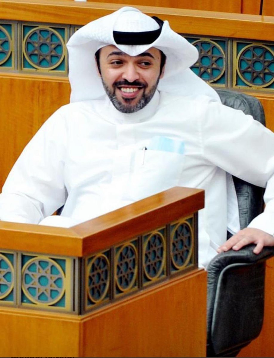 .
.

دامك  معلي روس.. وموطي روس 
لا  تلتفت.... للي.. يقولونه.. أعداك 
ضحكتك تسعد نا وتفرح نفوس
وتغيض عدوانك ..من هناك لهناك
.
.
<a href="/mo7amed_alrajhi/">محمد عبيد الراجحي</a> 
#انتخابات_2022 
#محمد_عبيد_الراجحي