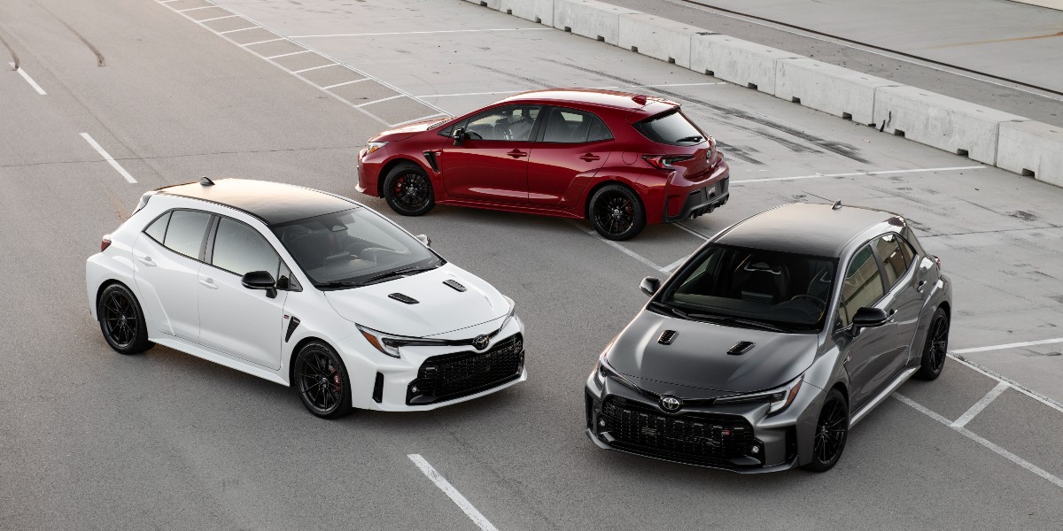 3 cylinders, 3 grades, all the fun with up to 300 horsepower. The 2023 GR Corolla rockets out later this year: toyota.ca/toyota/en/regi…