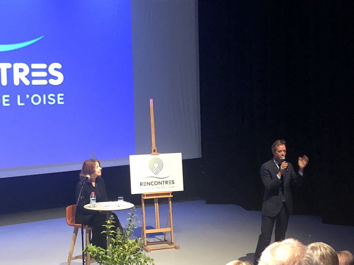 CarolineBerdou's tweet photo. Merci à @Seb_Poniatowski &amp; C.Villalard pr leur invitation et accueil lors de la conf de @lauremandeville journaliste au Figaro,venue présenter son livre «Les révoltés d’Occident» ds le cadre des  Rencontres de la vallée de l’Oise.Moment d’échanges et de partage comme on les aime! https://t.co/aK5pibRefA