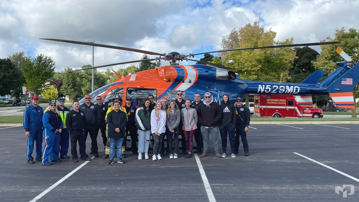 MoraineParkTech's tweet photo. This morning the Kewaskum/West Bend High School EMT class, held at Moraine Park, participated in a combined educational opportunity with the West Bend Fire Department ππ¨
Students were able to get hands-on education from @FlightforLife.
#MPTCproud #FlightforLife #WestBendWI https://t.co/1Em0x94Kef