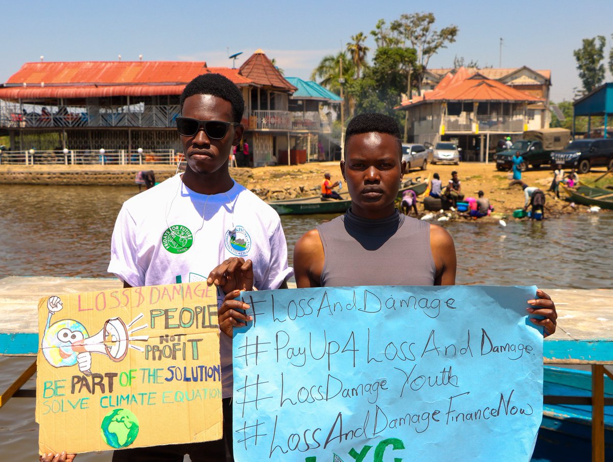 Effects of climate change have had a major hit on biodiversity talk of  floods and droughts that continue to kill many people the #GlobalClimateStrike2022
Calls for leaders to take action now and prioritize on #PeopleNotProfit

#letlakevictoriabreathagain
@KisumuChampsOrg 
@