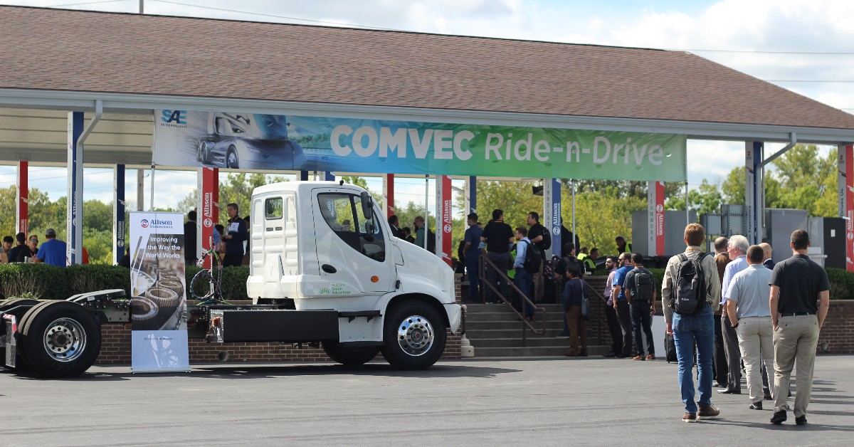 AllisonTrans's tweet photo. We're so glad we had the opportunity to be the executive host of @SAEIntl #COMVEC22! We hope everyone had a wonderful week at the event and enjoyed our Ride + Drive. Special shout-out to @IndyGoBus for stopping by with one of their new Allison eGen Flex™-equipped buses. https://t.co/6OaS06bYd3