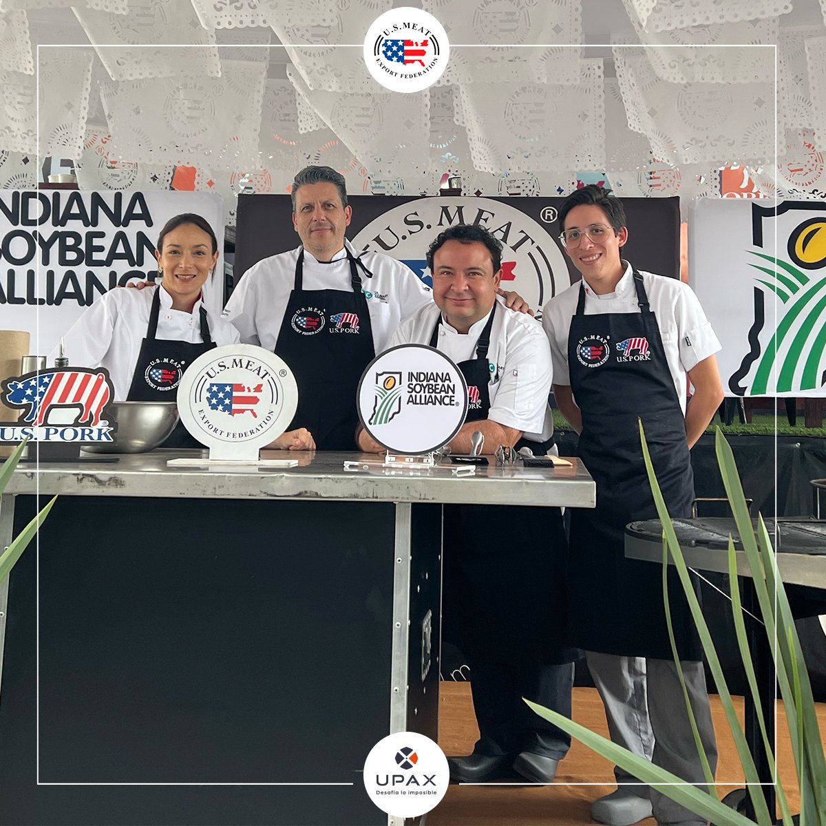 UPAX_Oficial's tweet photo. El Lienzo Charro de Constituyentes fue el escenario perfecto para que #USMeat en conjunto con #UPAXMarketingServices realizáramos esta experiencia para conectar con México por medio de la cocina. Descubre más en el enlace:
https://t.co/APt8Qg7Nfh https://t.co/KOEtfCMxUX