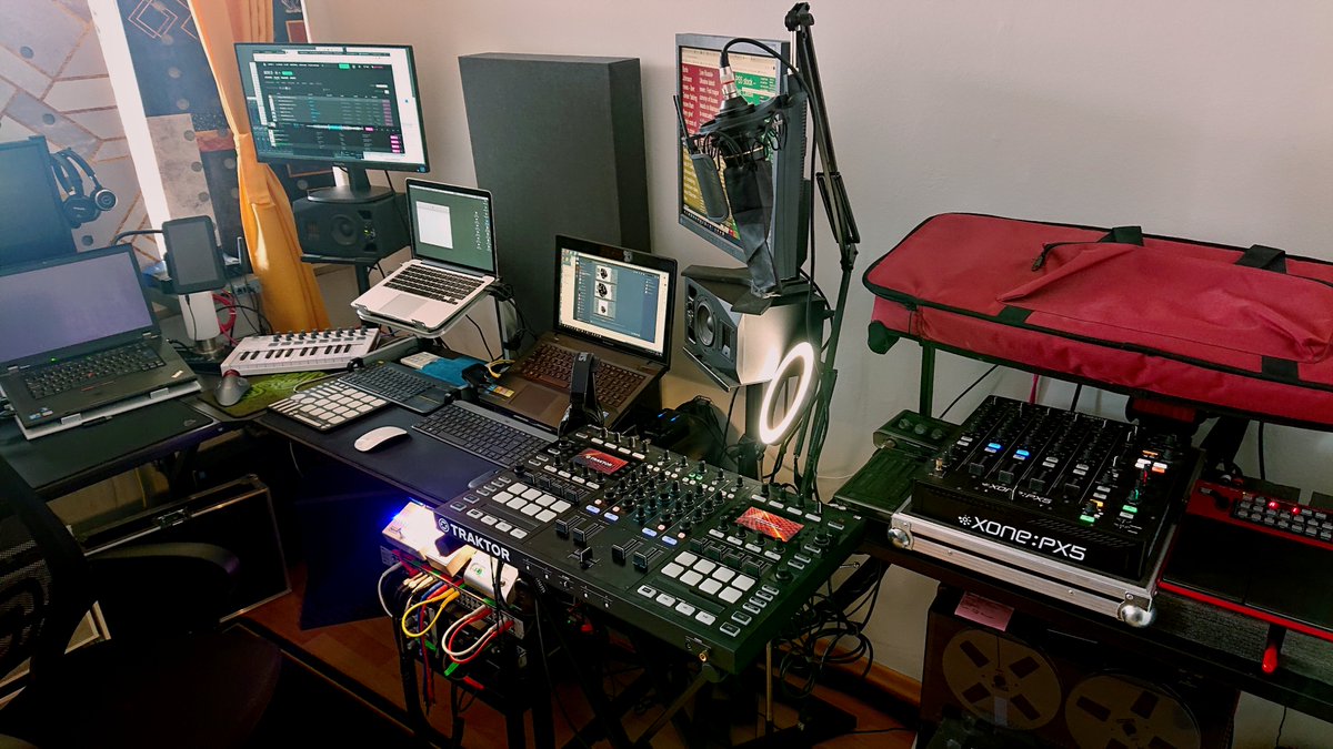 MusicDimitrov's tweet photo. martindimitrovmusic
The manufactory #traktor #XONE #allenheath #arturia #norddrum #Macbook #adamaudio #Addictivesound https://t.co/SPiqdaCFMc