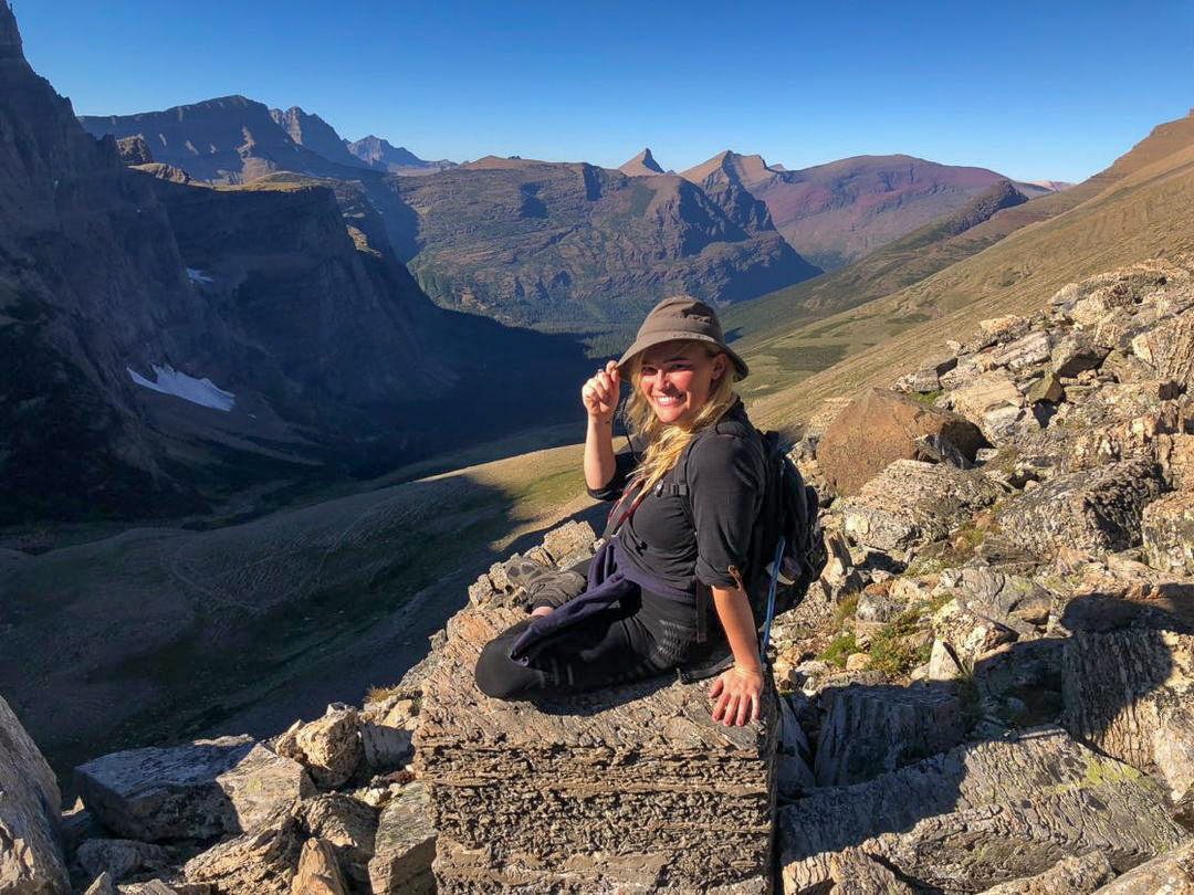 1800m elevation got nothing on you, Zara! Thanks so much for sharing your adventure with us. Here's to more pain free summit celebrations.