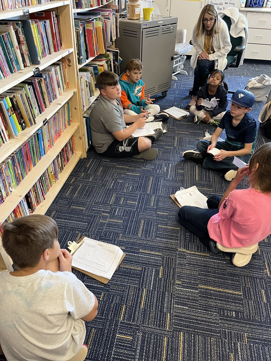 Building Friendship Towers out of our fun fact about me cards. #buildingfriendships