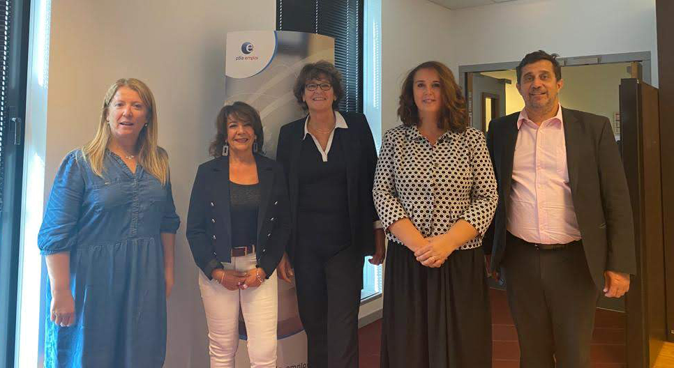 CSDEMENAGEMENT's tweet image. La CSD (Laurence Lechaptois) et l’AFT (Valérie Dequen) ont rencontré Pôle Emploi (Christine Battesti  et Pascal Blain) pour agir ensemble sur les difficultés de #recrutement importantes subies par les entreprises de déménagement.
#emploi #job #ledemenagementrecrute