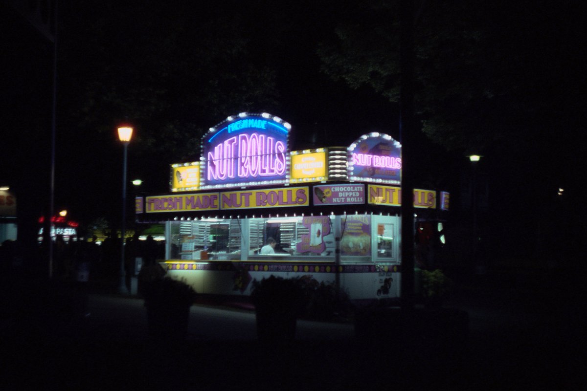 alex takes fotos tweet media