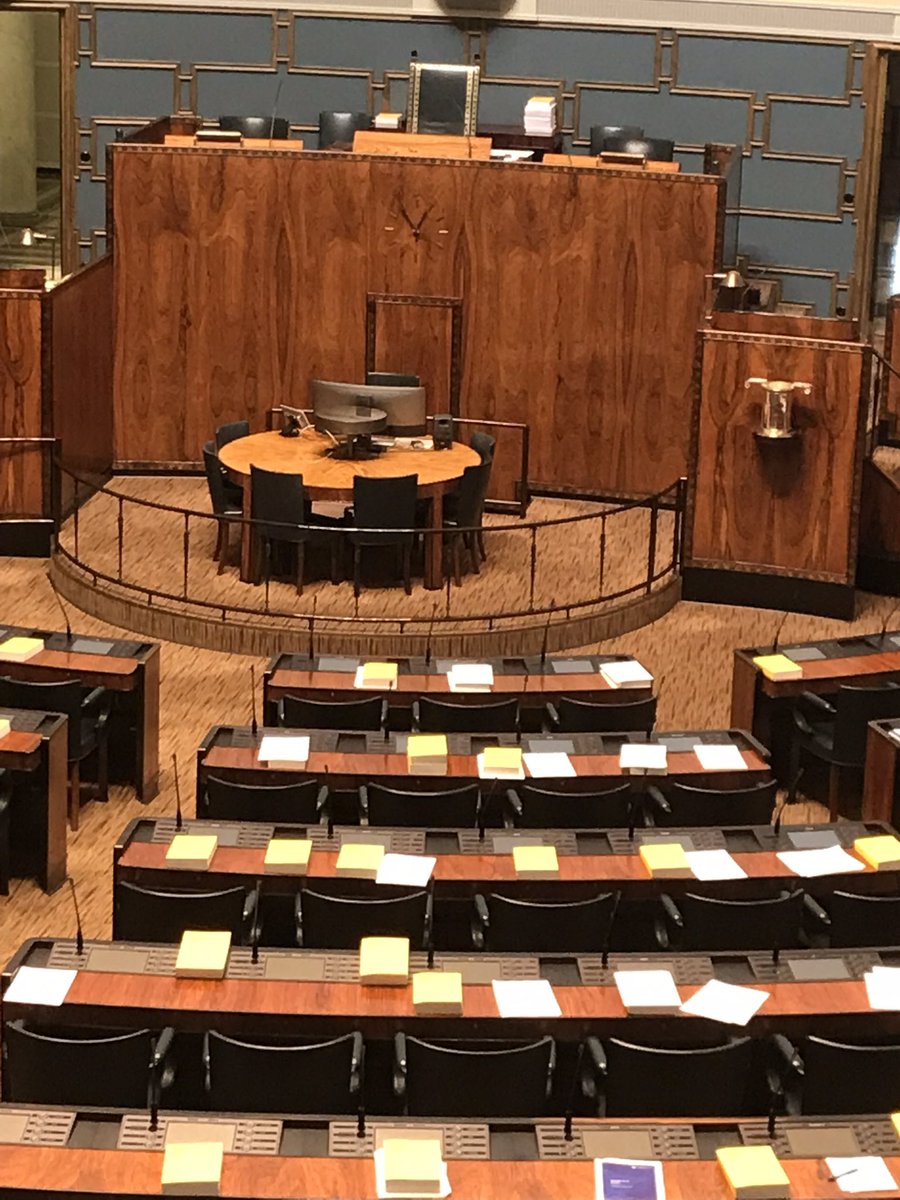 Tänään vaikutettu ja nuorten sanoin vallattu maailma. Nuoret kertoivat, kansanedustajat kuuntelivat. Seuraavat stepit sovittuina. Lämmin kiitos <a href="/paularisikko/">Paula Risikko</a> <a href="/veronikahonka/">Veronika Honkasalo</a> <a href="/villevaltonen/">Ville Valtonen</a> <a href="/InkaHopsu/">Inka Hopsu</a> <a href="/rauhantaee/">Hussein al-Taee</a> #YEEhanke