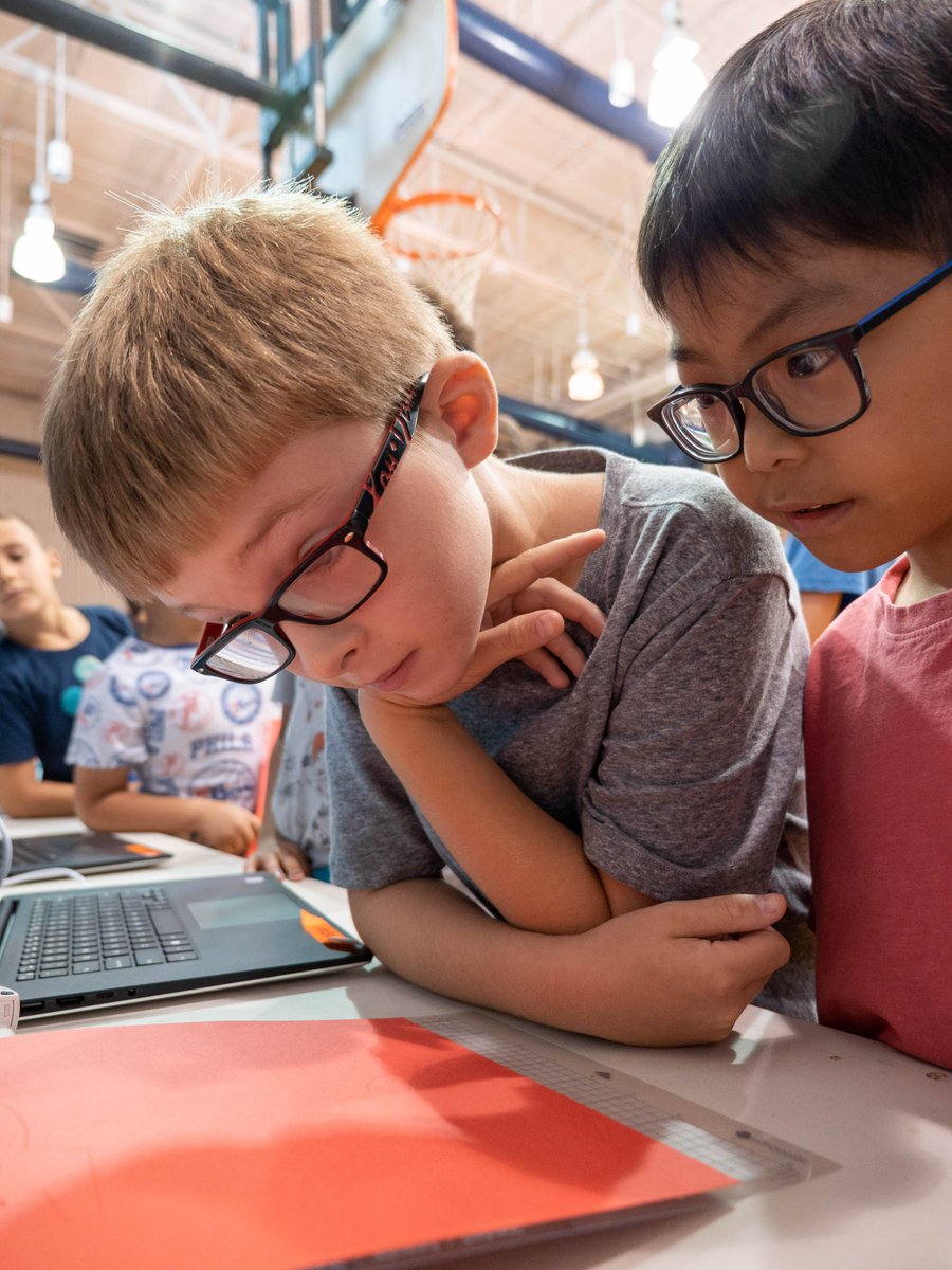 PennridgeSD's tweet image. youtube.com/watch?v=m4sXNs…

Our new Rams on the Ridge video about the "Fab Lab" this week at Seylar! #buckscountyiu #fablab gave our kids huge hands-on education this week at 
@PSDSeylar @BucksIUSTEAM @LindseyRSides 
   #Proud2bPSD #STEMeducation rocks!