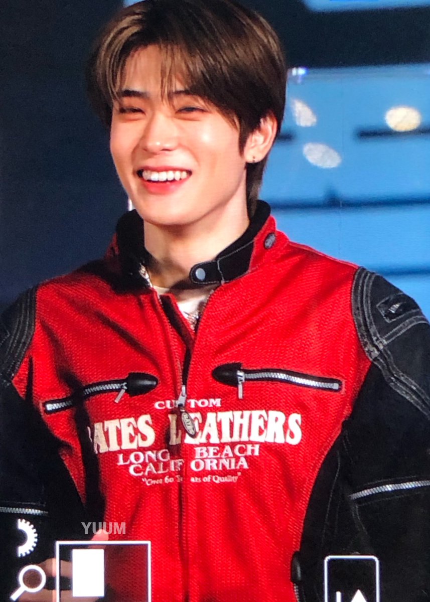 220923
오늘도 수고 많았어🫶🏻

#재현 #JAEHYUN #ジェヒョン