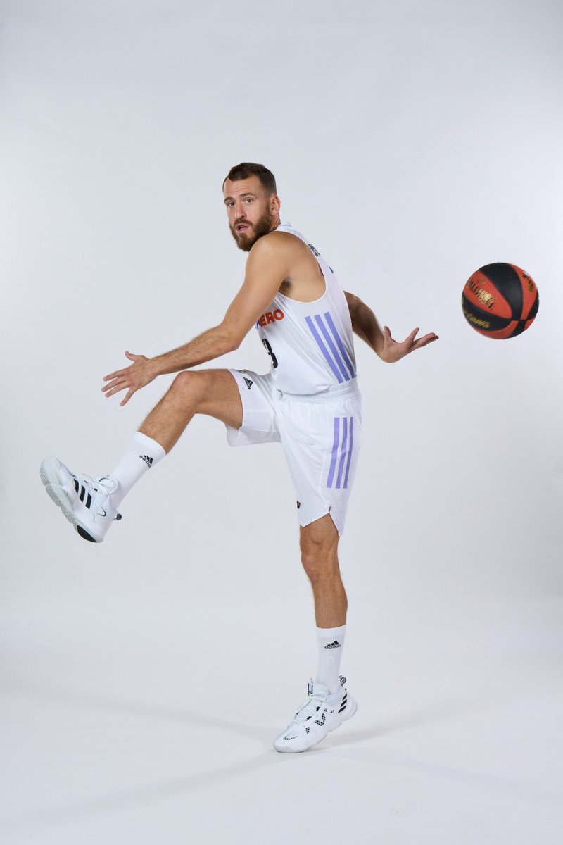 SergioRodriguez's tweet photo. Year 19. 🏀 @RMBaloncesto https://t.co/yVz0Urc8Kt