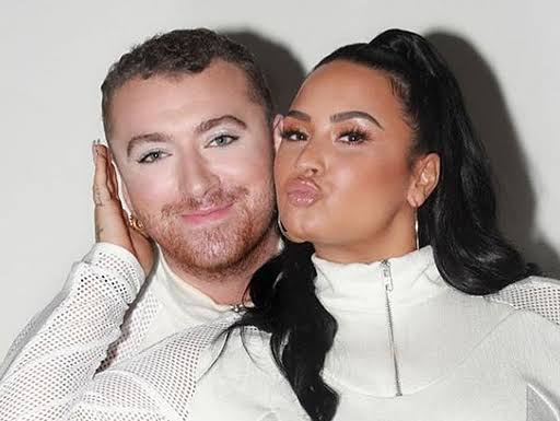 ex-clubBER tweet media