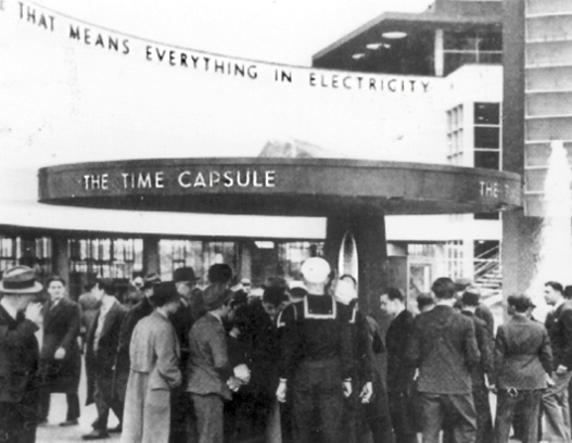 QueensMemory's tweet photo. #onthisday the Westinghouse Time Capsule was buried at the #NewYorkWorldFair! The time capsule was buried 9/23/1938 and set to be opened 5000 years after that ⏱ We only have 4916 years to open it. #QPLarchives #1939WorldsFair #timecapsule #flushingmeadowspark https://t.co/Bv4atytrEi