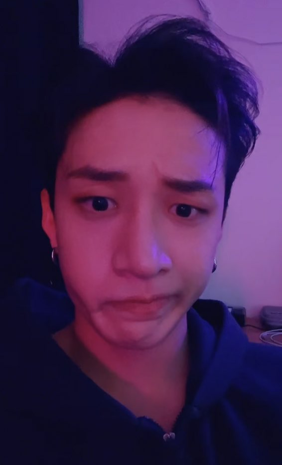 Mıncırsam suratını keşke😭😭minicik