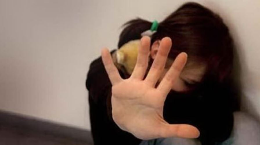 YouTvrs's tweet image. #Maltratta la #Compagna, allontanamento per un #Ragazzo - youtvrs.it/maltratta-la-c… 
#Ancona #Convivente
