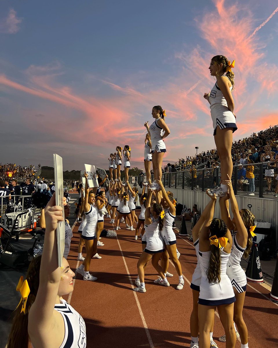 Smithson Valley Cheer tweet media