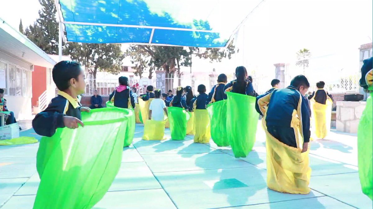 ags_ie's tweet photo. En la actual administración estatal, Aguascalientes logró alcanzar el 100% de la cobertura en educación física que se imparte en planteles públicos de educación inicial y básica, así como en Centros de Atención Múltiple.🤩⛹🏻‍♀️🤸🏽

Consulta más aquí 👉🏼 https://t.co/aVtBS67nFY https://t.co/FQHrIE6rej