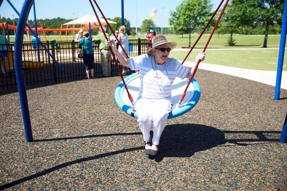 CunninghamRec's tweet photo. We are never too old to PLAY! Who doesn't love to SWING. #TakeTime2Play #Playgrounds #Parks #PlayAtAnyAge #Swings #FavoritePlaygroundActivity https://t.co/IbopVvYhF0