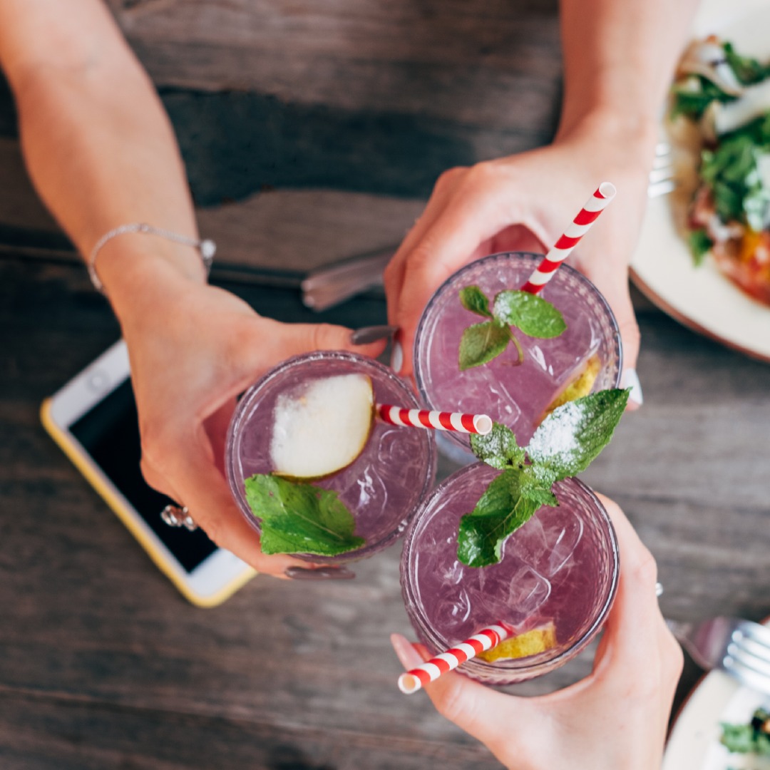 WhatsApp your besties now and set up drinks for the weekend and give yourself something to look forward to ❤️
<a href="/thchesterfields/">The Chester Fields</a> 

tastecheshire.com/places-to-eat/…