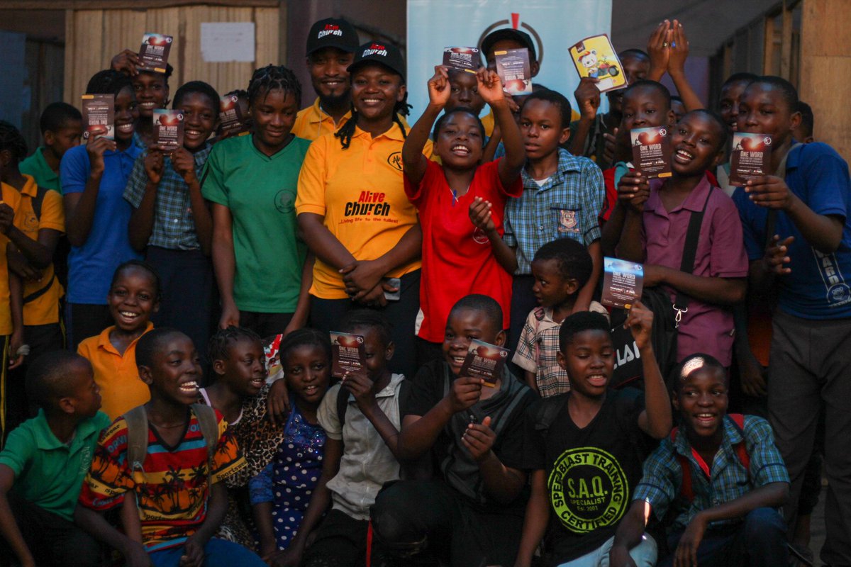 AliveChurchNG's tweet photo. Earlier today, we took the gospel of Jesus Christ to ONWARD INTERNATIONAL ACADEMY. What a joy it was to see young student get saved.

#SecondarySchoolOutreach
#AliveChurch #AliveChurch_SSO
#CatchThemYoung #TheGospelForAll
#ChurchesInKano #SoulWinning https://t.co/ejRWy6ar9T