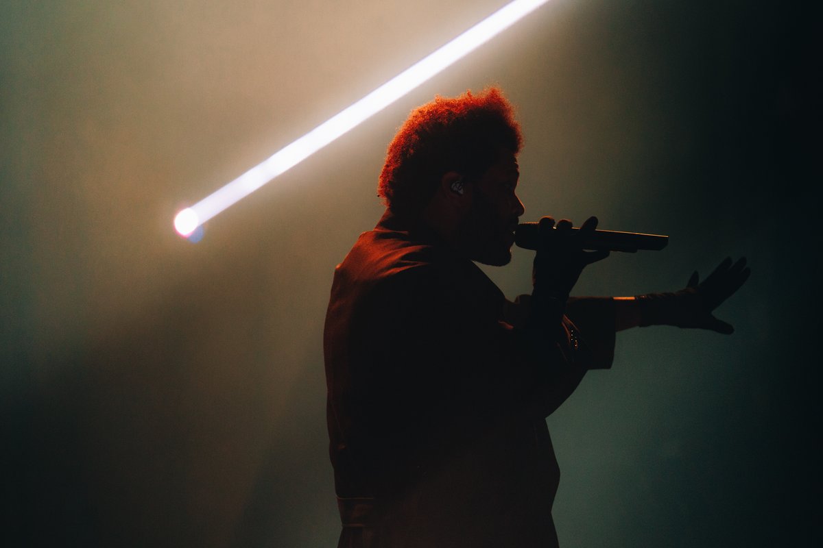 _kishanmistry's tweet photo. After Hours Til Dawn Night 1 in Toronto 🌕 @theweeknd https://t.co/dgnLYMjJ7R