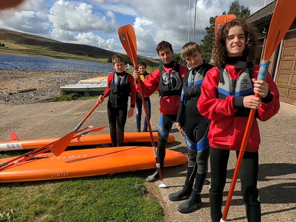 It's another Friday water sports session as our Curricular D of E group finish up their Skills section and our Active Schools afternoon group enjoy SUP practice at Whiteadder! <a href="/knoxacademy/">Knox Academy</a> <a href="/DofEScotland/">DofE Scotland</a>
