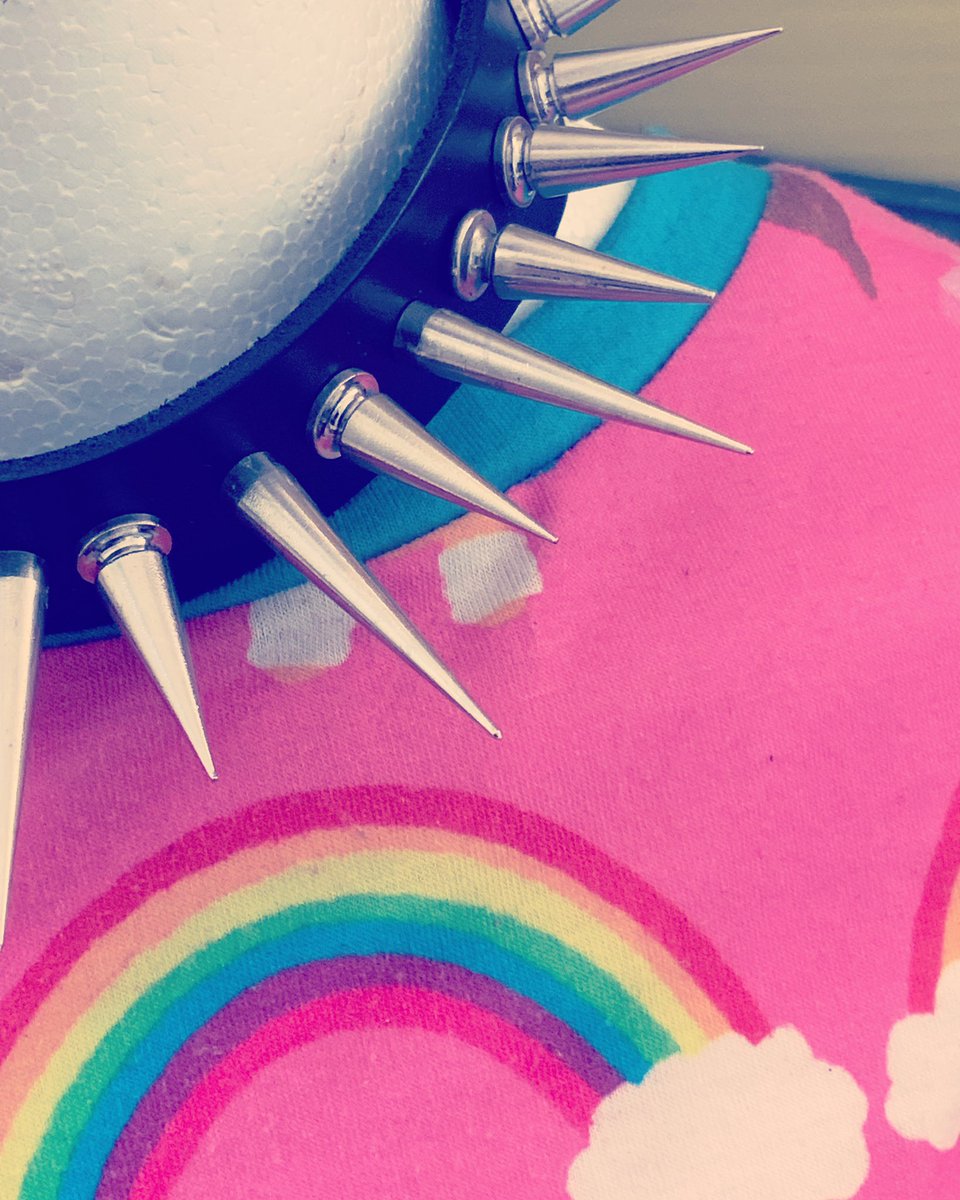 ★ SHOP REL-LAUNCH- Friday 30th September at 8PM BST!  ★ 

Hand made chokers made from charity sourced upcycled belts, prints, pins, Kandi and more ! 

#smallbiz #nottinghamcreatives #nottinghamart #choker #altfashion