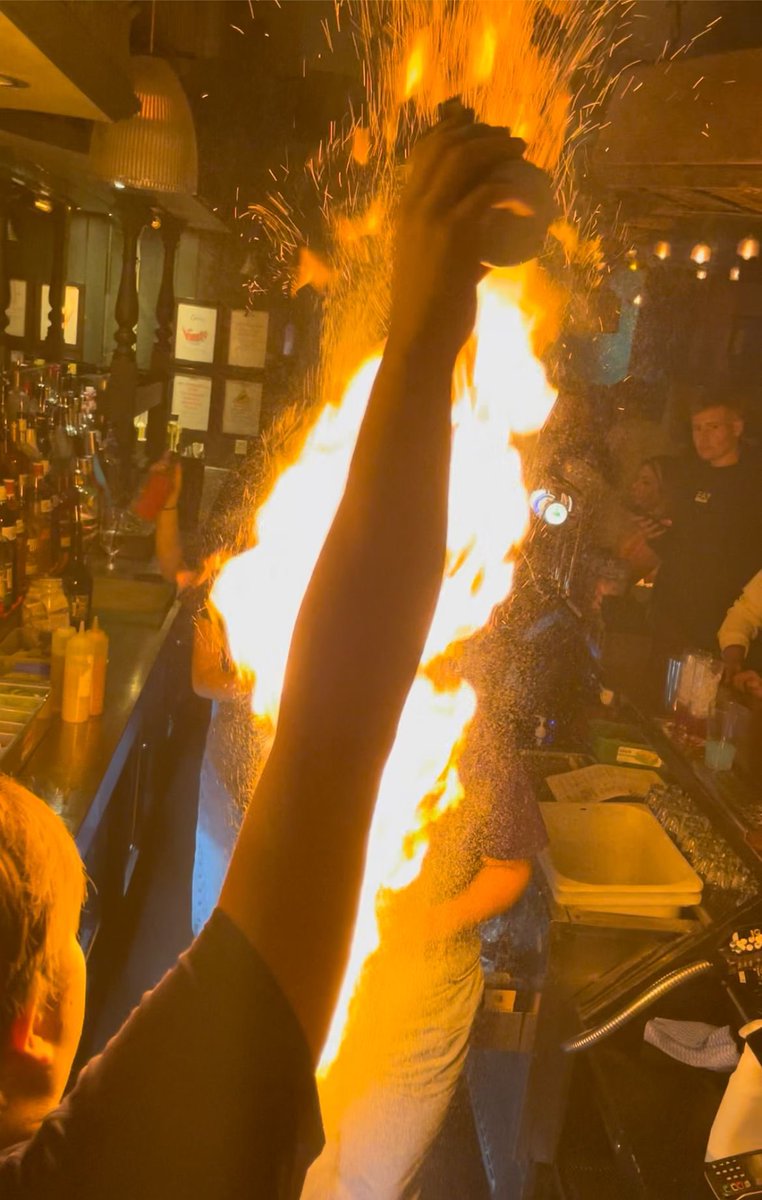 baxtertheborder's tweet image. Now that’s how to mix a drink!