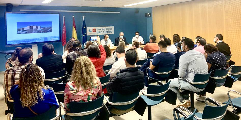OissSec's tweet photo. Hoy clausura la XX edición del #MasterOiss en Dirección y Gestión de Servicios de Salud, impartido conjuntamente @OissSec @UAHes, con 37 participantes. Visitas institucionales e intercambio de experiencias para la mejora de la gestión 
#AportesOiss #FormacionOiss https://t.co/hOQIYro7Xf