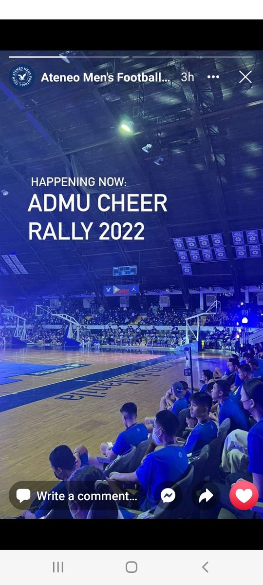 TeamAMDG's tweet photo. Ateneo Men's Football Blue Eagles @AteneoMFT at the Cheer Rally #OBF https://t.co/qrGcVUbjyc