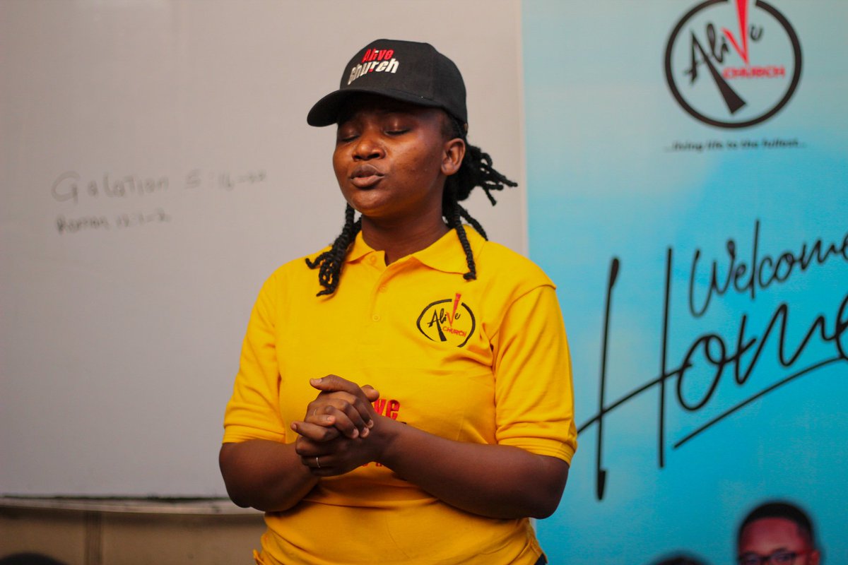 AliveChurchNG's tweet photo. A big THANK YOU to our amazing SECONDARY SCHOOL OUTREACH TEAM for being a blessing to the wonderful students of ONWARD INTERNATIONAL ACADEMY.

#SecondarySchoolOutreach
#AliveChurch #AliveChurch_SSO
#CatchThemYoung #TheGospelForAll
#ChurchesInKano #SoulWinning https://t.co/BzNx1pR2dL