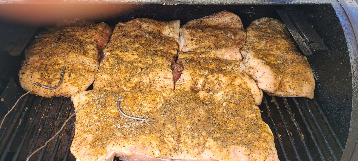 VolFan194's tweet photo. And so begins the #GOVOLS vs. #FUUF tailgate weekend. 18lbs of Pork Belly for Pork Belly Burnt Ends. https://t.co/89SKtNcvTS